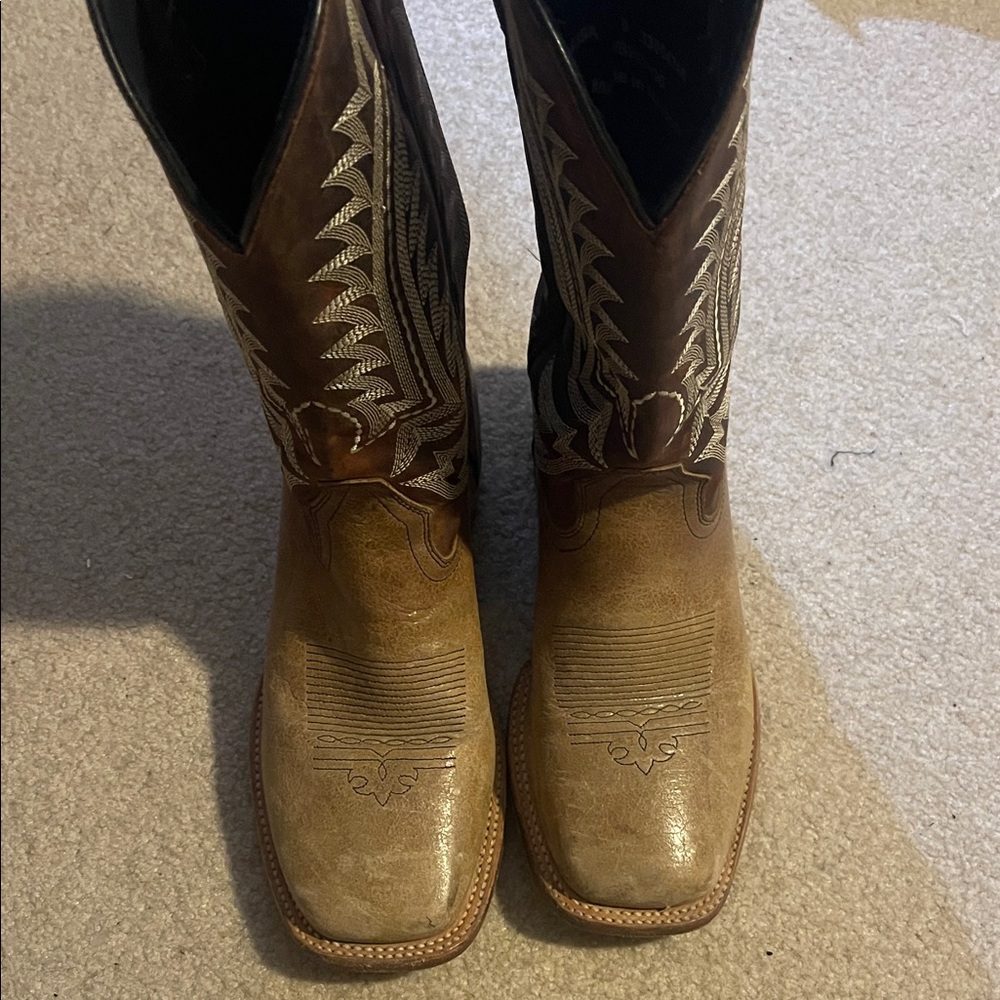 Brown and Tan Western Cowboy Boots